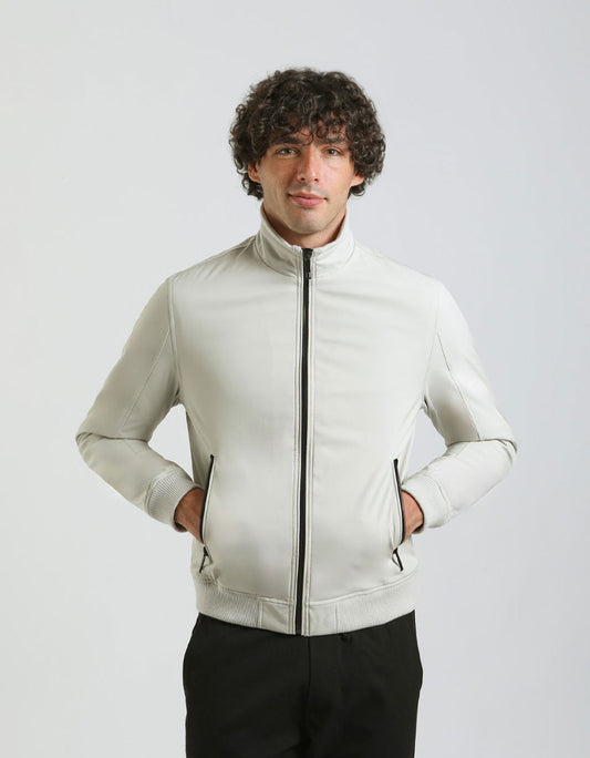 Bomber imbottito con collo lupetto